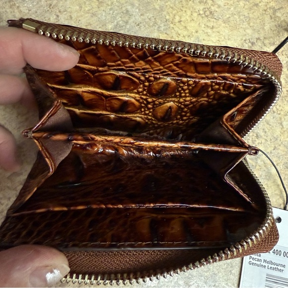 NWT Brahmin Anita classic Pecan wallet - Picture 3 of 3